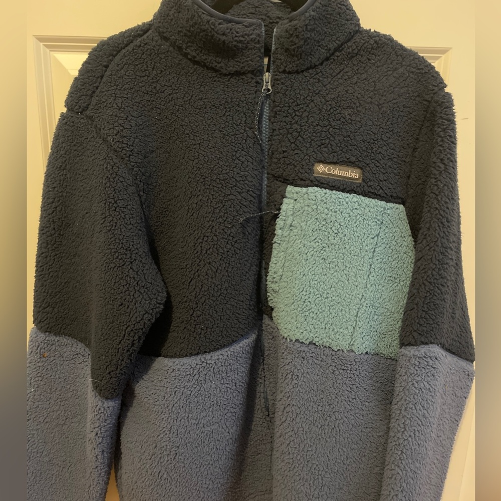 Columbia zip up jacket